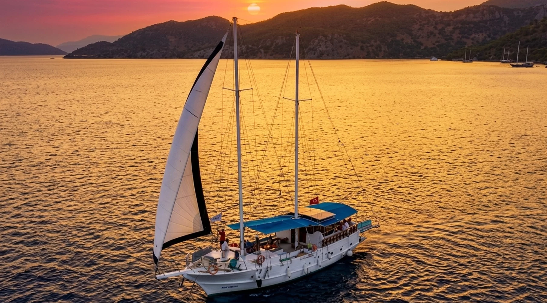 Göcek 12 Adalar Gün Batımı Tekne Turu